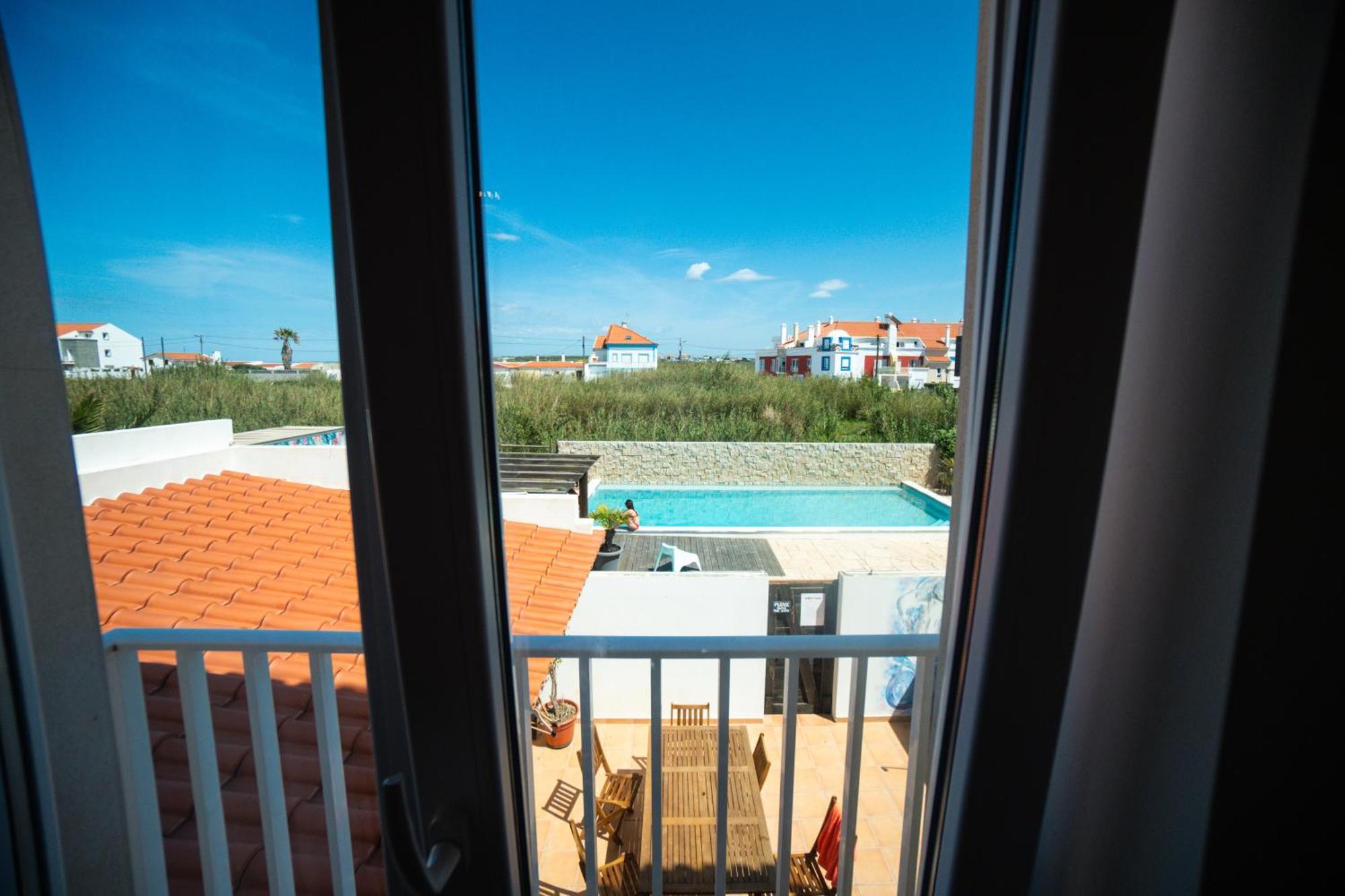 Alex Surf Hostel Baleal Extérieur photo