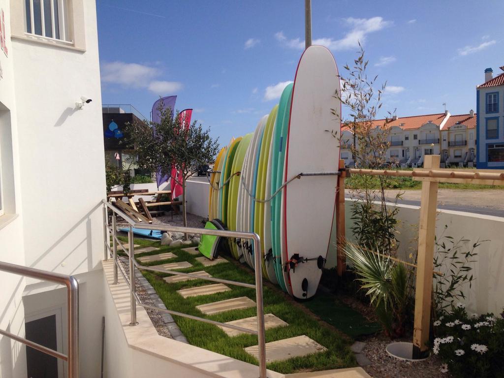 Alex Surf Hostel Baleal Extérieur photo