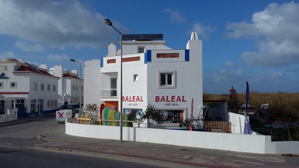 Alex Surf Hostel Baleal Extérieur photo