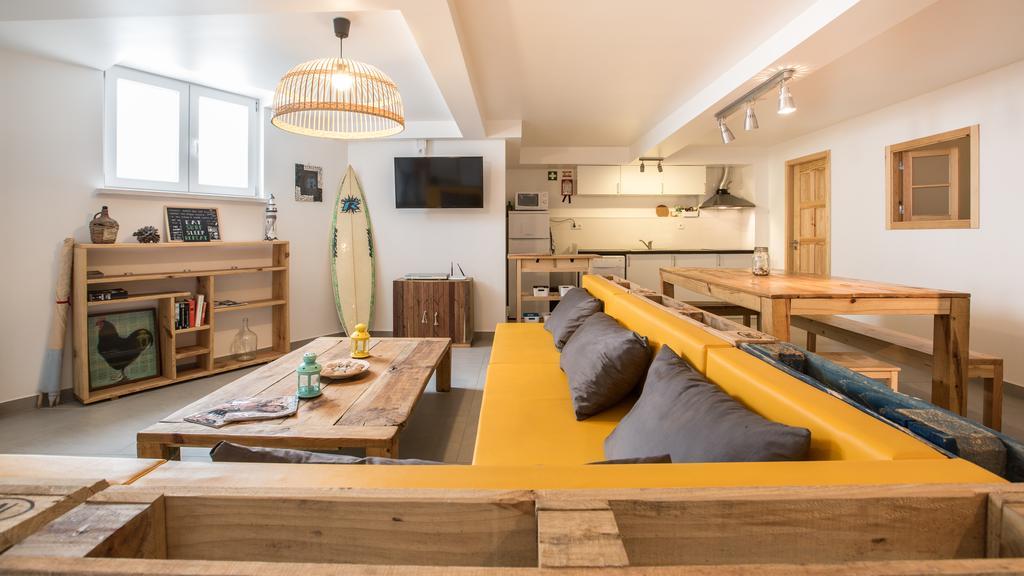 Alex Surf Hostel Baleal Extérieur photo